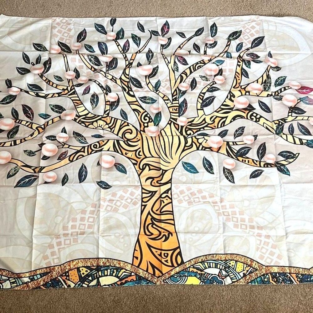 Beautiful Tree of Life Tapestry - NWOT